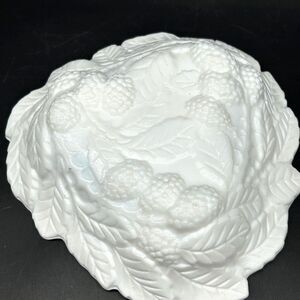 Milk Glass Triangular Blackberry Bowl Indiana Glass 7" Leaves & Berries (E)